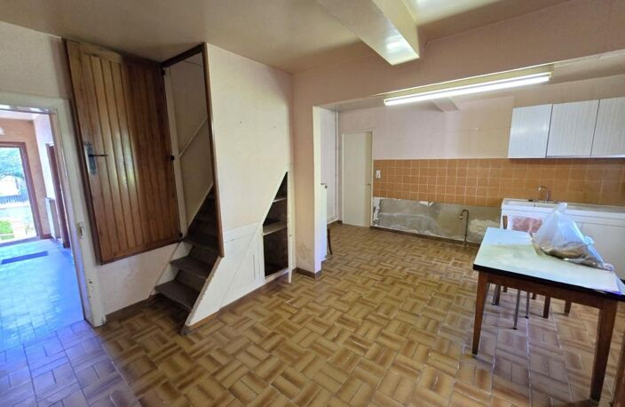 HIRSON (02) - 🏡 Vente maison avec 2 chambres 🛏️🛏️, grenier aménageable, terrasse et terrain ☘️ — photo 3