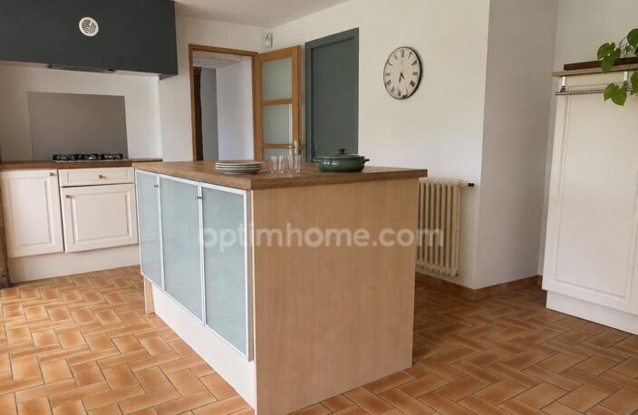 Authentique longère rénovée de 215 m2 – 5 chambres – Terrain arboré de 3000m2 au calme absolu — photo 5