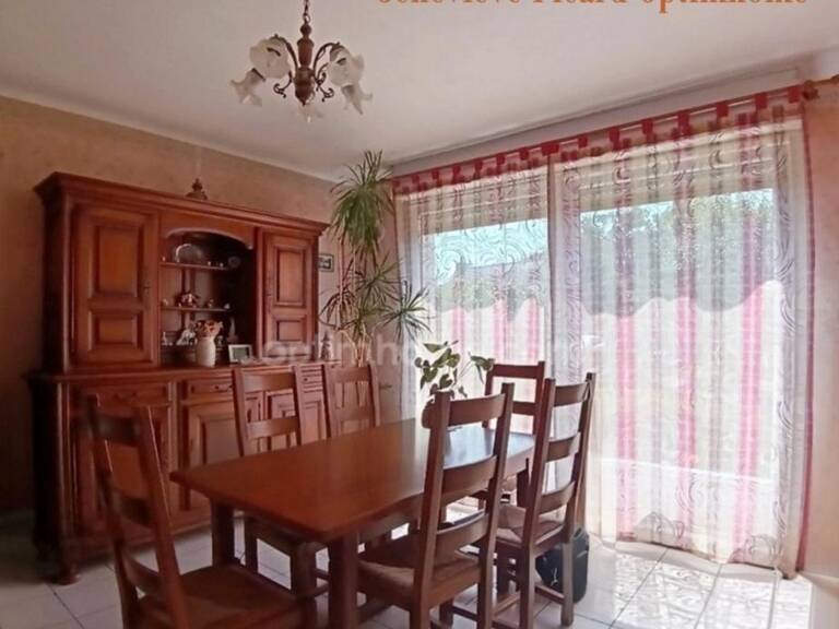A vendre à Evellys : maison de 100 m2 au coeur de Moustoir-Remungol sur un terrain à bâtir de 1000 m2 — photo 1