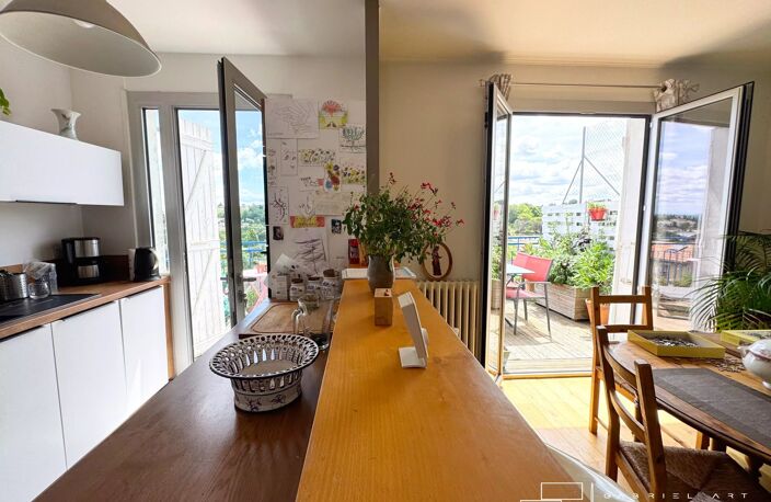 MARGUERITE — photo 4