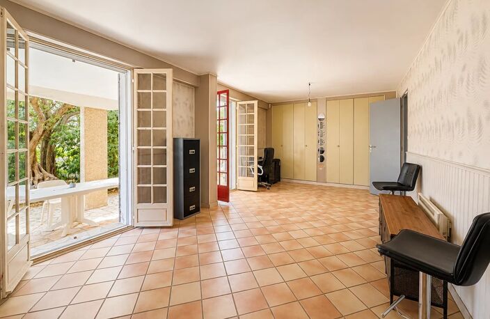 Marseille 8ème - Quartier Borely - Maison à rénover de 225 m² be — photo 4
