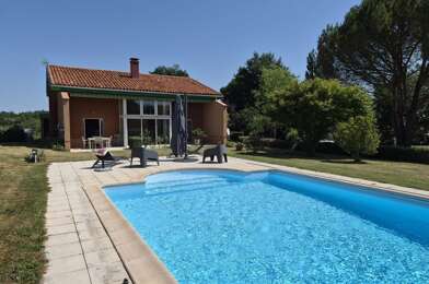 Maison 7 pièces 399500 €
