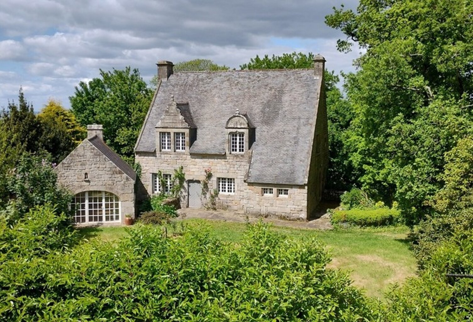 A VENDRE Locronan propriété, deux maisons en pierre — photo 1