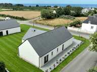 Maison contemporaine de plain-pied de 128 m² à Plouhinec, à proximité immédiate du littoral. Disponible en 2027 — photo 3