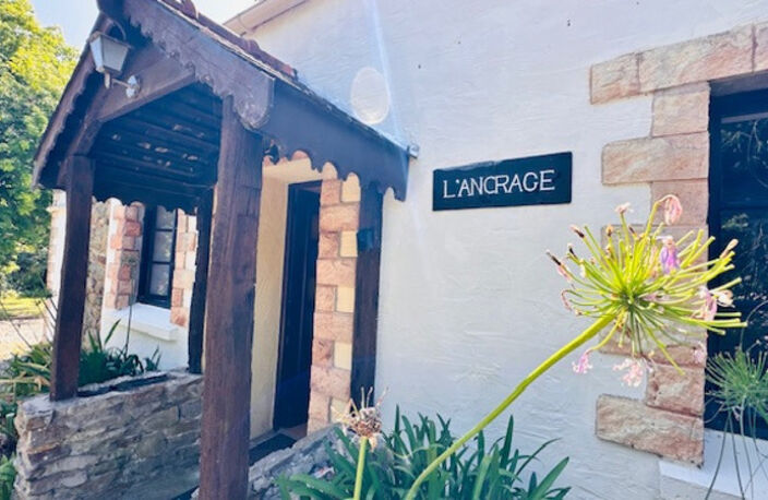 Rare sur le marché – Ensemble de 3 gîtes de charme rénovés, dans un cadre bucolique et paisible – Idéal investisseur ! — photo 5
