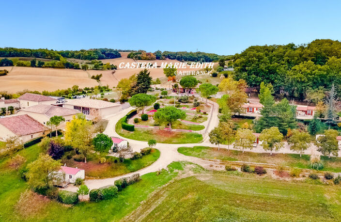 MAGNIFIQUE DOMAINE  à vendre 39 pièces AUCH (32)  sur 4,5 hectares — photo 2