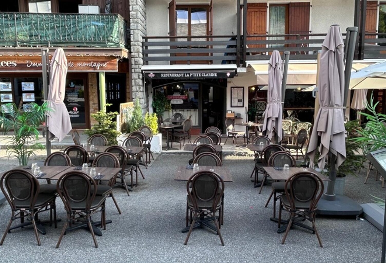 Resturant - Fonds de commerce à vendre SAMOENS (74) — photo 1