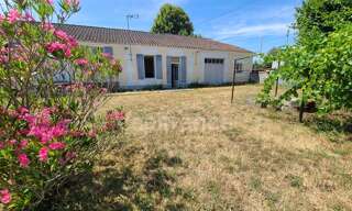 Maison 5 Pièces 100 m² à vendre à Aumagne (17770)