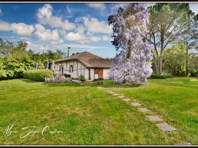 Maison Landaise de charme de 140 m² à vendre 6 pièces CASTETS (40) au calme avec piscine — photo du bien