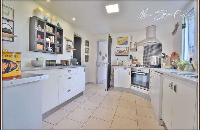 Maison Landaise de charme de 140 m² à vendre 6 pièces CASTETS (40) au calme avec piscine — photo 4