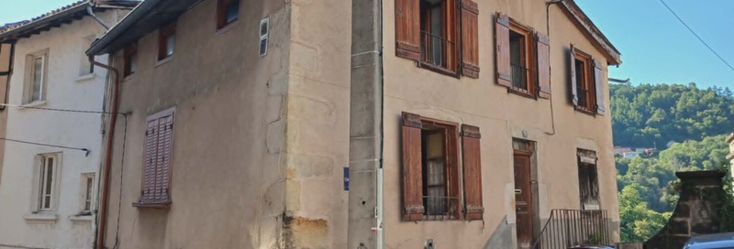 Immeuble  200 m² à vendre à Thiers (63300)