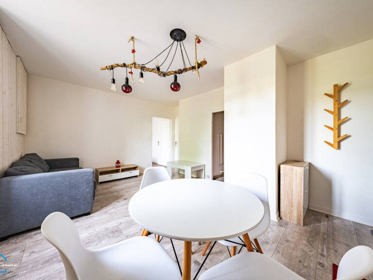 Dpt Côte d'Or (21), à vendre DIJON appartement T2 - Place du 30 Octobre — photo 1