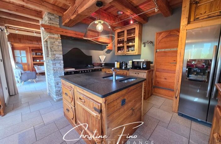 BRIANCON Chalet avec terrasse et appartement indépendant — photo 3