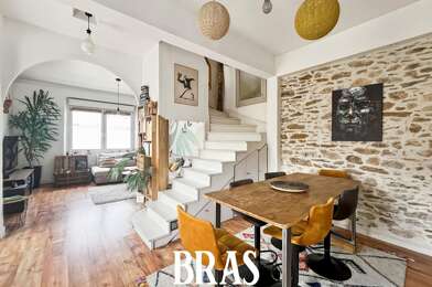 Maison 5 pièces 499200 €