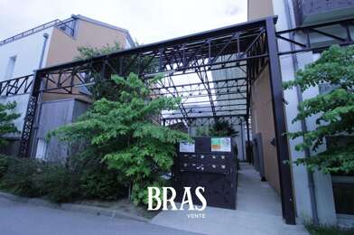 Appartement 2 pièces 187250 €