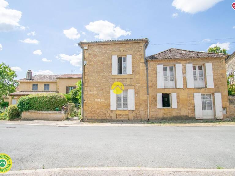 Maison avec gîte au centre bourg — photo 1