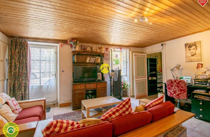 Maison avec gîte au centre bourg — photo 4