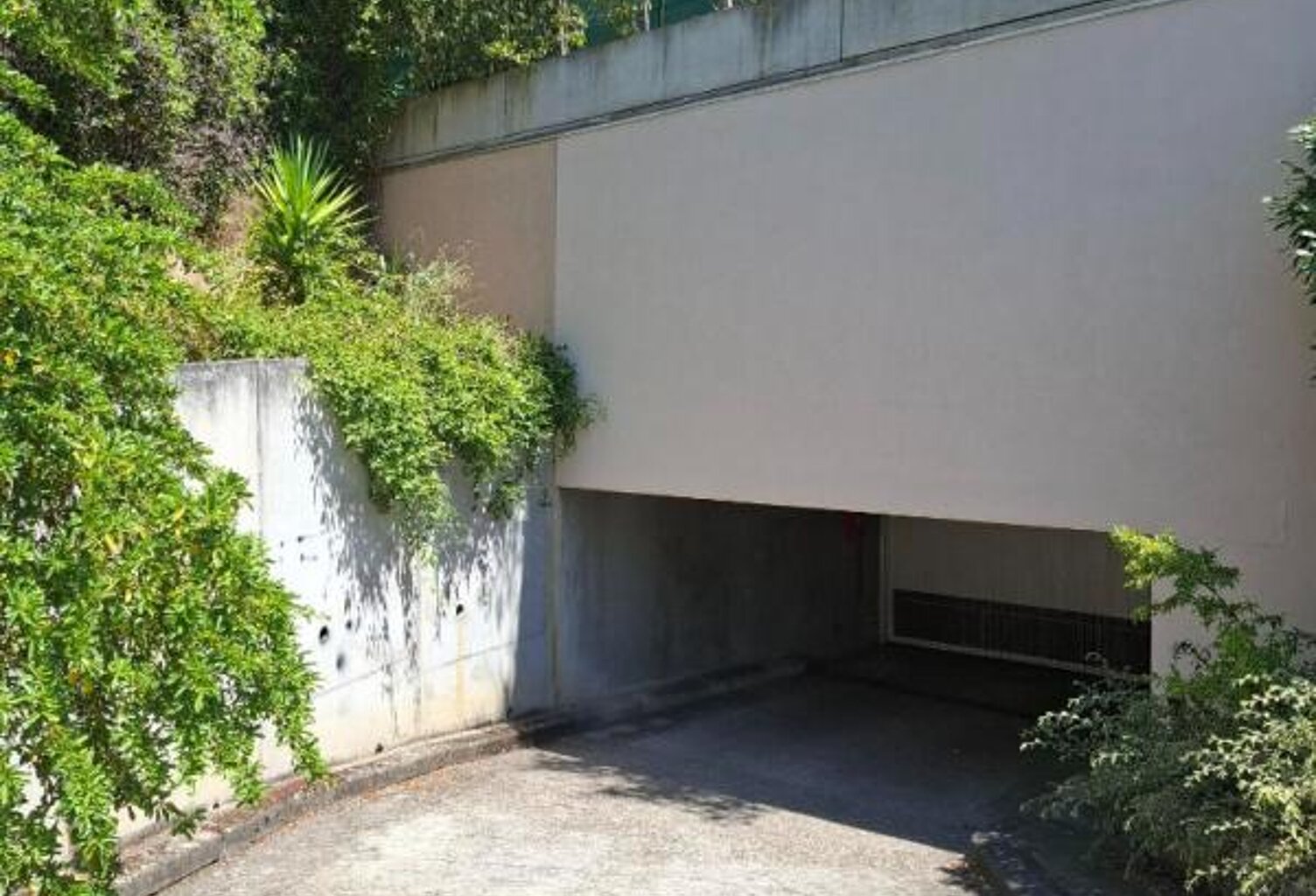 Garage Lyon — photo 1