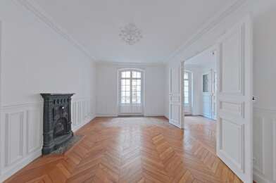 Appartement 4 pièces 3700 €