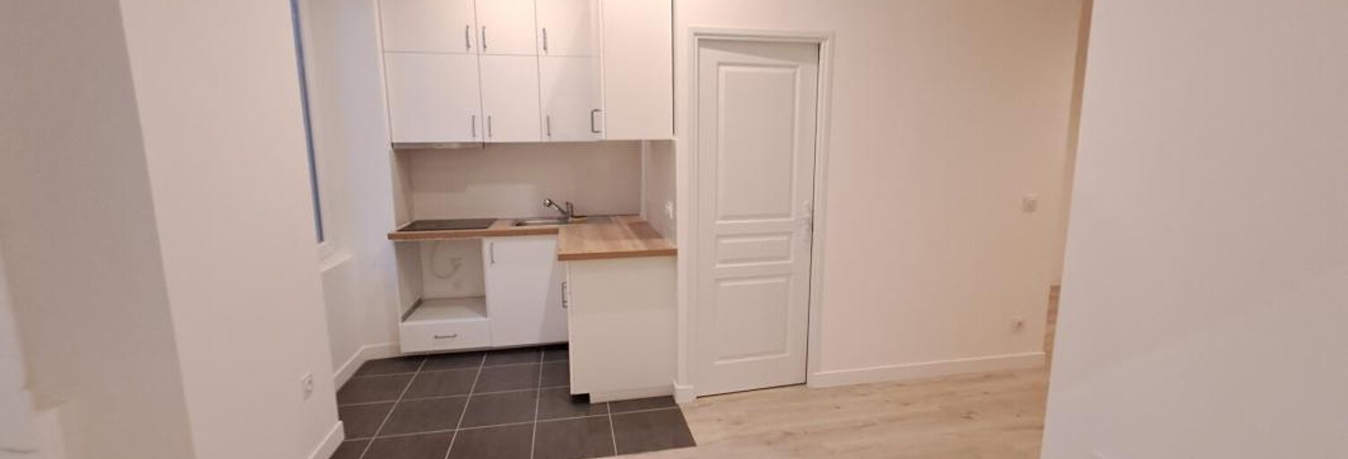Appartement 1 Pièce 37 m² à louer à Saint-Jean-d'Angély (17400)