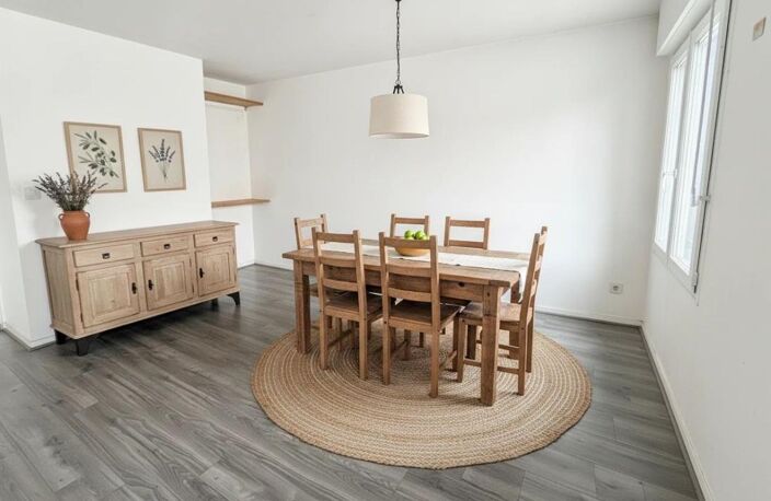 Appartement À Vendre — photo 3