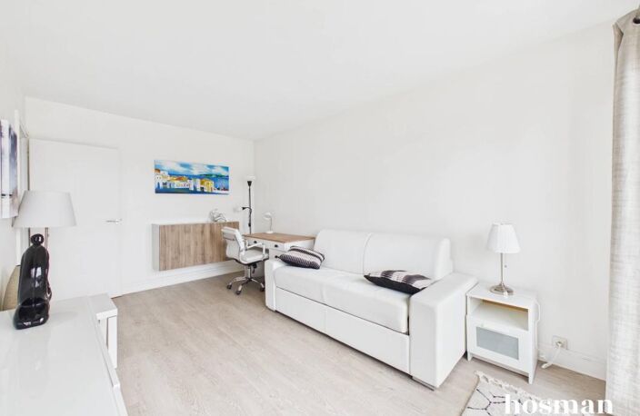 Appartement 1 pièce - 33 m² Carrez, balcon - — photo 3