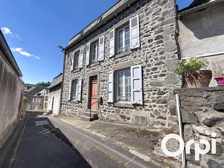 Mandat ORPI Max. Ensemble immobilier au coeur de Murat — photo 1