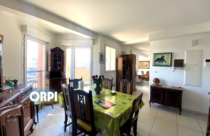 Appartement avec terrasse et 2 places de parking privées, à deux pas du centre ville ! — photo 5