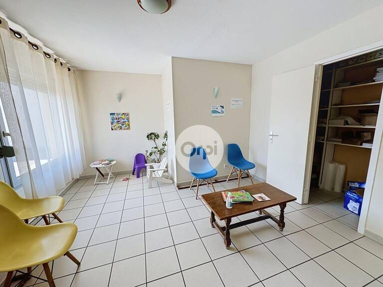 Appartement À Vendre — photo 1