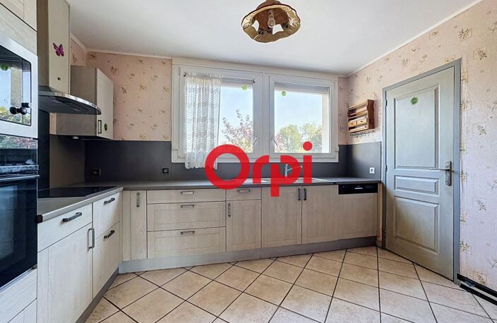 Appartement À Vendre — photo 2