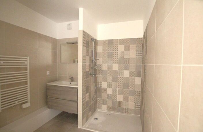 Appartement À Vendre — photo 5
