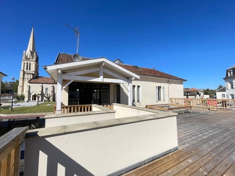   Pouillon (40350) – Grand appartement avec terrasse exceptionnelle   — photo 1