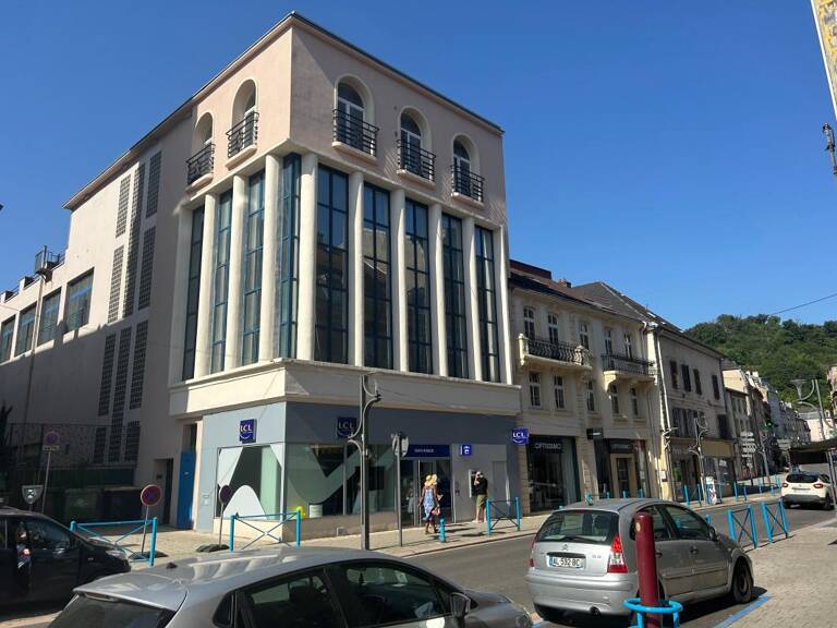 Maison À Vendre — photo 1