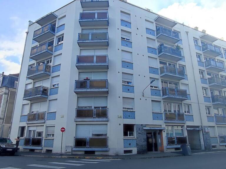 Appartement À Louer — photo 1