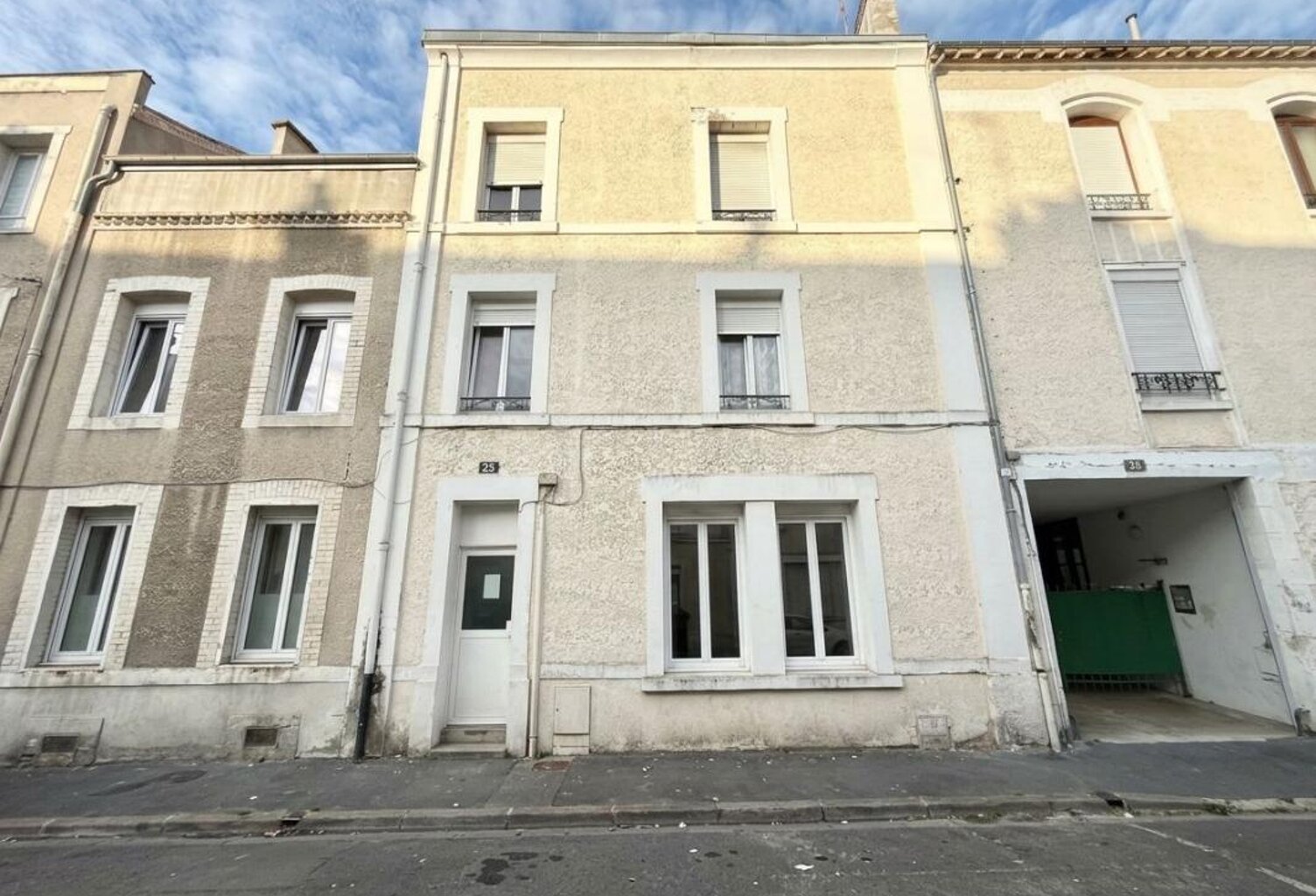 Appartement À Vendre — photo 1