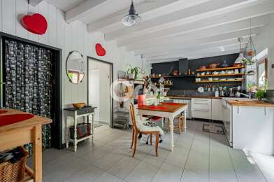 Maison 9 pièces 676000 €