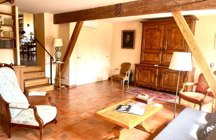 Maison de caractère au cœur de Fontenilles, 165 m² de charme et d'authenticité — photo 2