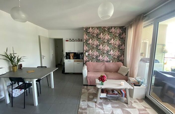T3 RECENT COEUR FONSEGRIVESTERRASSE ET PARKING SSOL — photo 4