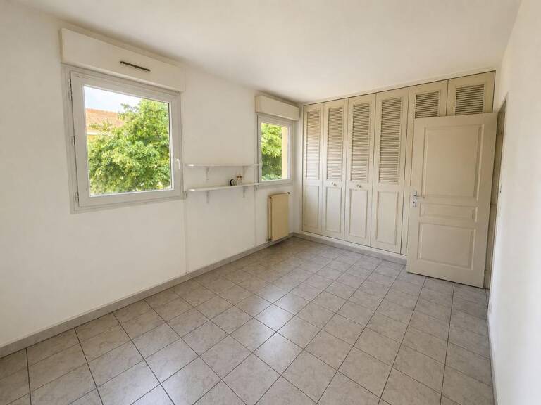 Appartement À Vendre Jean Jaurès T2
56,40 m², lumineux, calme, extérieur, cave — photo 1
