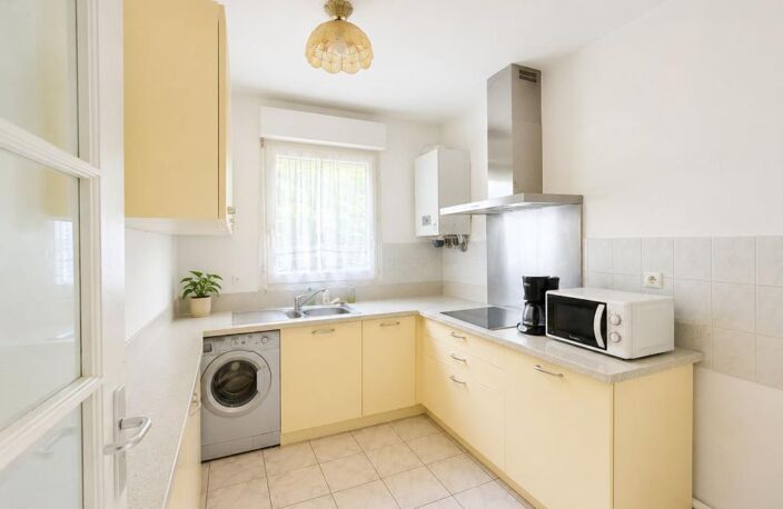 Appartement À Vendre Jean Jaurès T2
56,40 m², lumineux, calme, extérieur, cave — photo 2