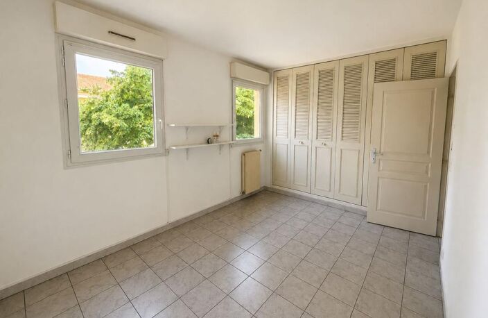 Appartement À Vendre Jean Jaurès T2
56,40 m², lumineux, calme, extérieur, cave — photo 3