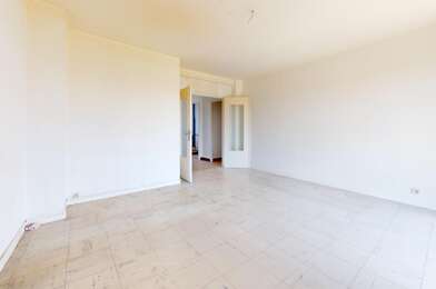 Appartement 4 pièces 210000 €
