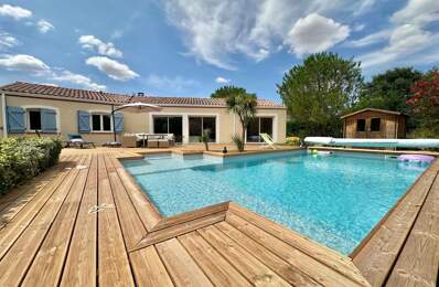 Maison de plain pied 6 pièces avec piscine et garage — photo du bien