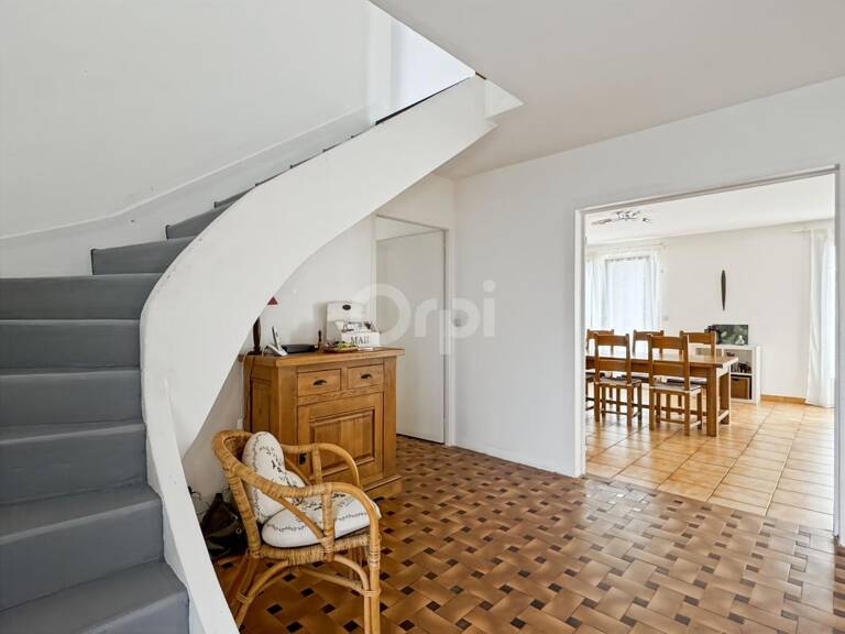 Maison À Vendre 170m² - 5 chambres — photo 1