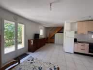 Maison, vue dégagée sur campagne — photo 4