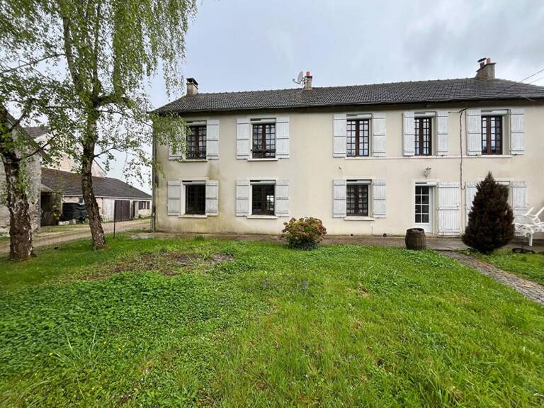 Authentique longère avec piscine, dépendances et belles prestations ? Cadre bucolique garanti — photo 1