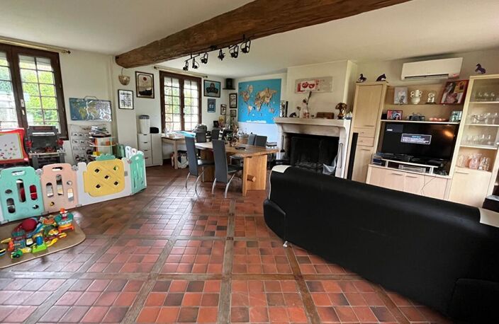 Authentique longère avec piscine, dépendances et belles prestations ? Cadre bucolique garanti — photo 2