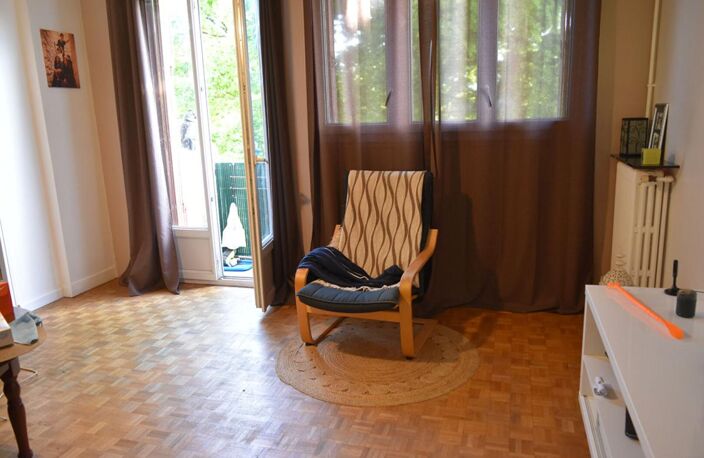 Appartement Livry-gargan 4 pièce(s) 69.14 m2 — photo 2