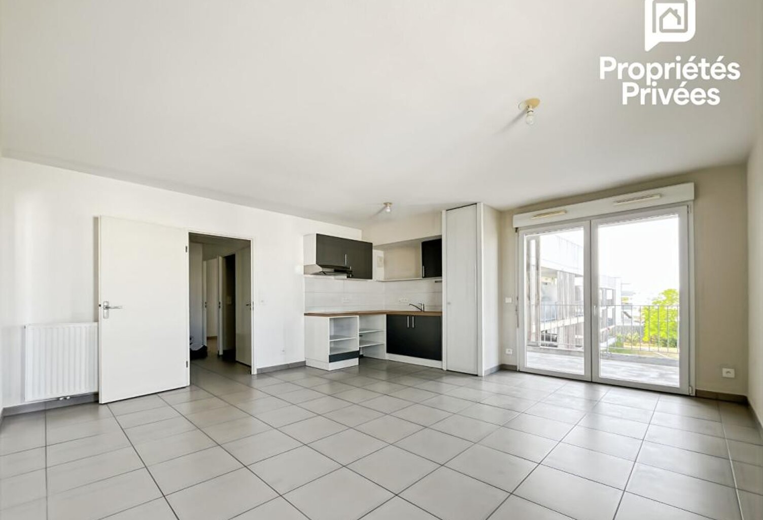 Appartement T3 avec terrasse dans une résidence sécurisée au coeur du quartier Courréjean à Villenave-d'Ornon - 63m² - 187500 — photo 1