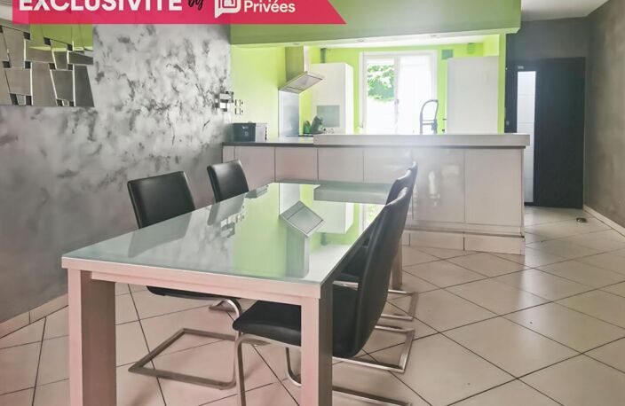 TOURCOING proche Marlière, sympathique maison avec 3 chambres, jardin — photo 3